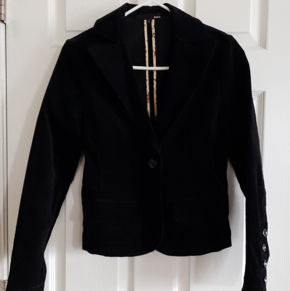 Dalia black blazer